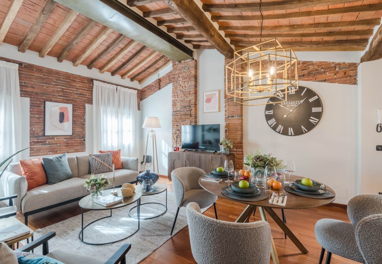 Apartment in Lucca - La Dorina Penthouse