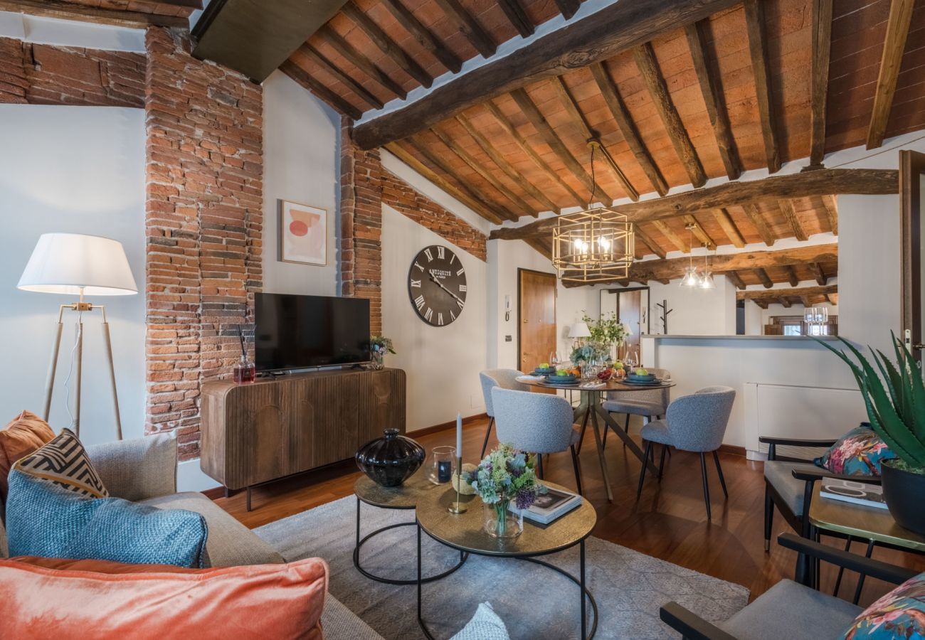 Apartment in Lucca - La Dorina Penthouse