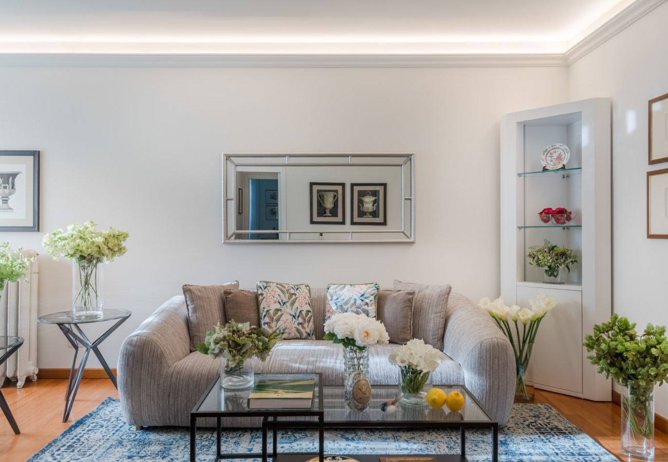 Apartment in Lucca - The Terrace Retreat
