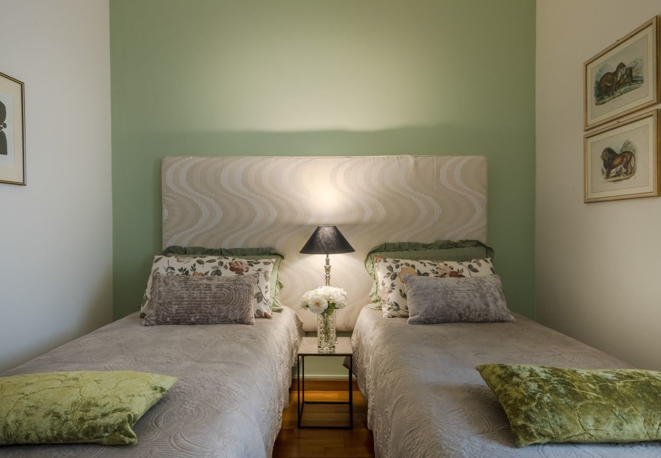 Apartment in Lucca - The Terrace Retreat