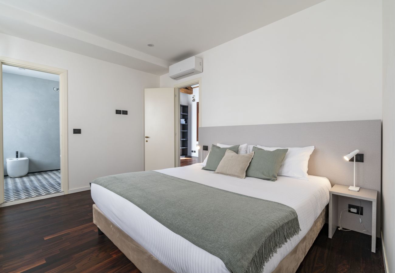 Apartment in Venice - San Barnaba Palace - Apartment with Terrace R&R