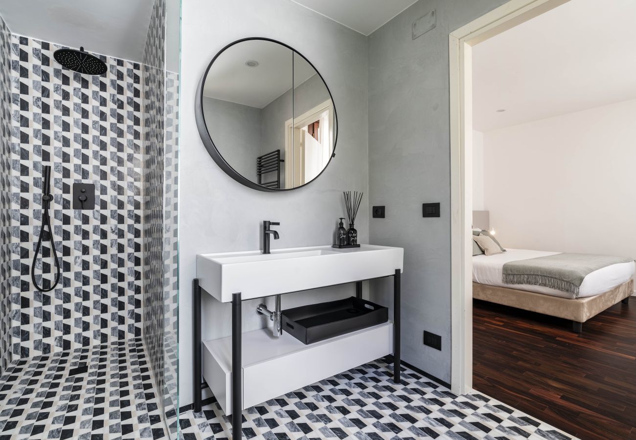 Apartment in Venice - San Barnaba Palace - Apartment with Terrace R&R