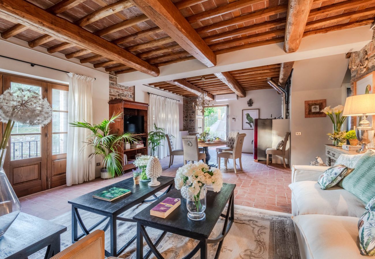 Villa in Lucca - Valle del Sole Winery Farmhouse