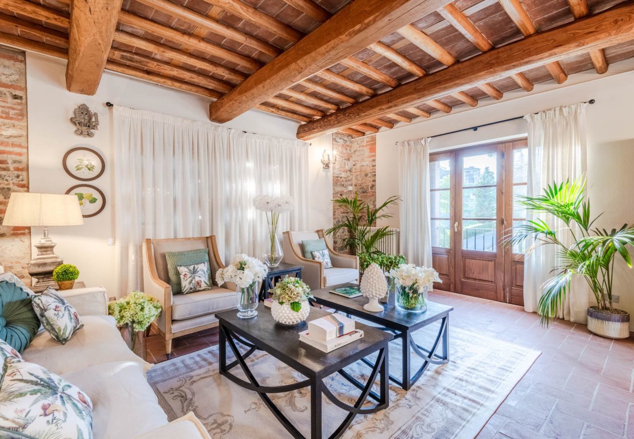 Villa in Lucca - Valle del Sole Winery Farmhouse
