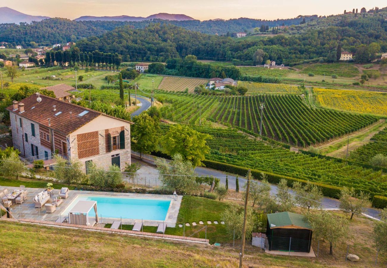 Villa in Lucca - Valle del Sole Winery Farmhouse