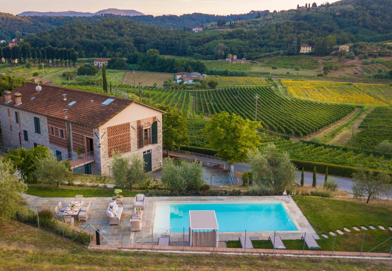 Villa in Lucca - Valle del Sole Winery Farmhouse
