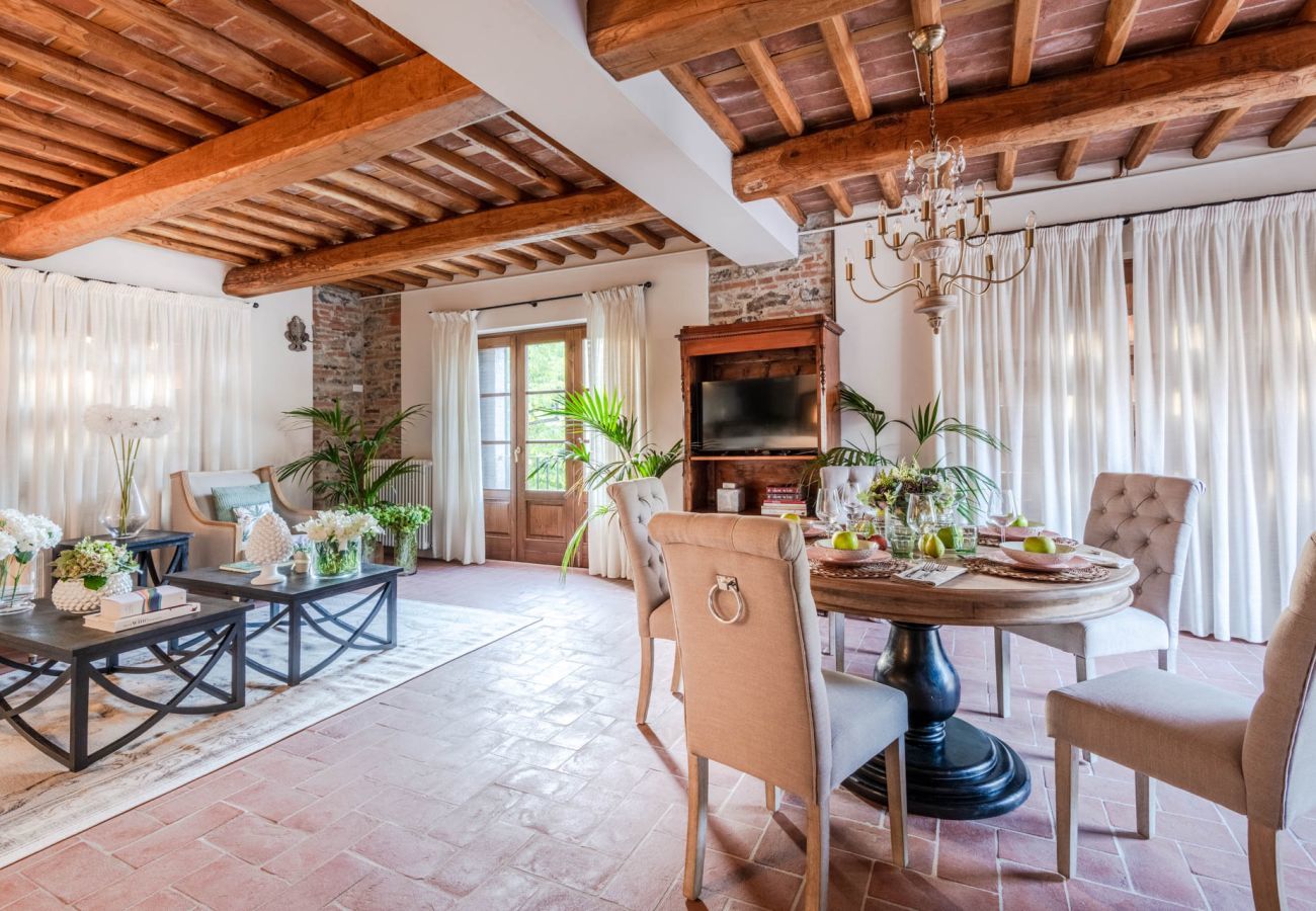 Villa in Lucca - Valle del Sole Winery Farmhouse