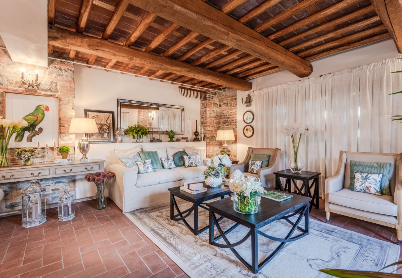 Villa in Lucca - Valle del Sole Winery Farmhouse