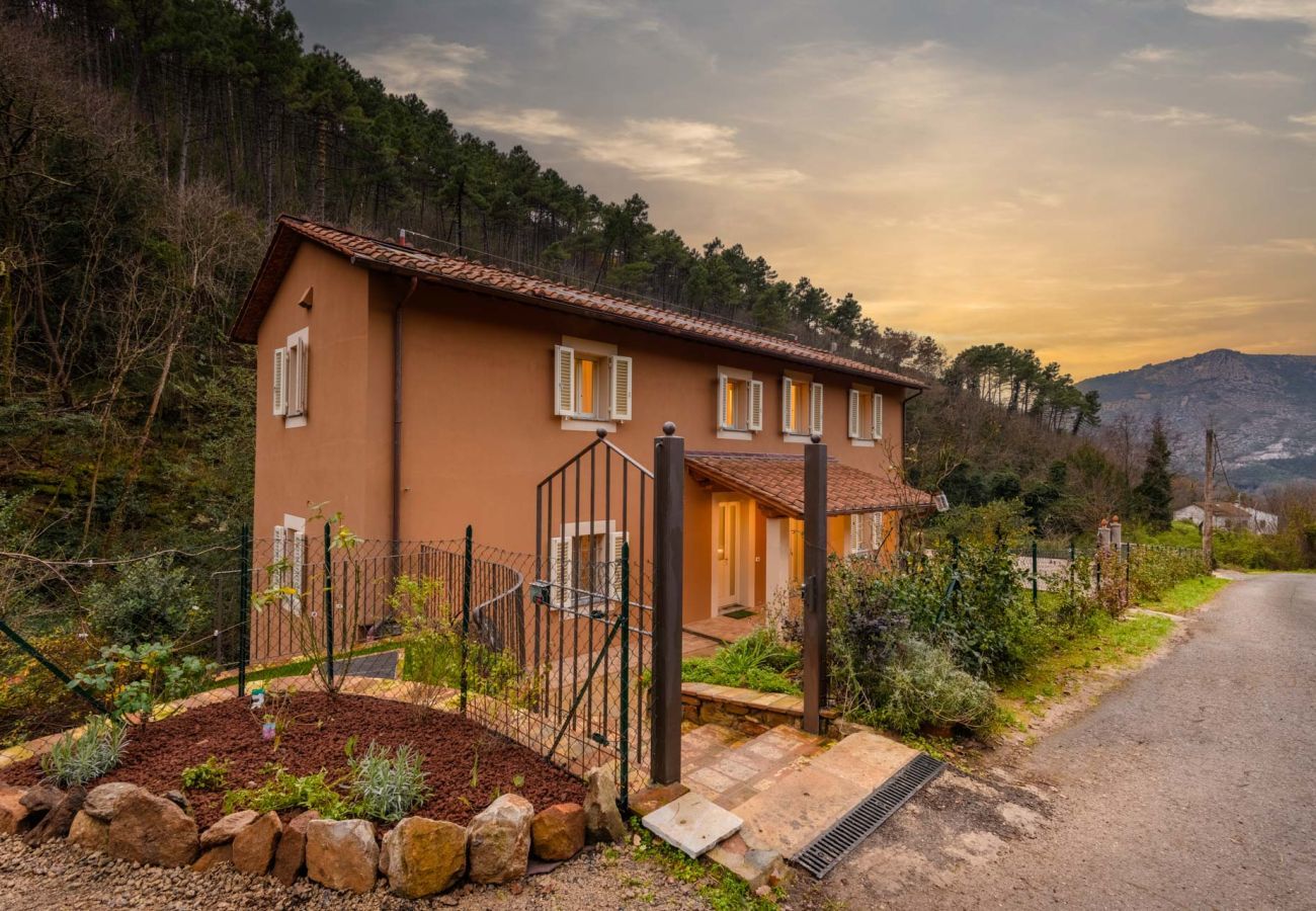 Villa in Santa Maria del giudice - Molino Giusti Farmhouse