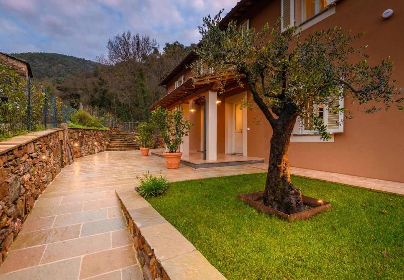Villa in Santa Maria del giudice - Molino Giusti Farmhouse