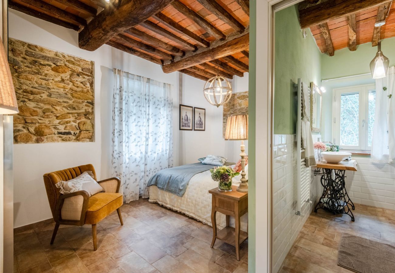 Villa in Santa Maria del giudice - Molino Giusti Farmhouse