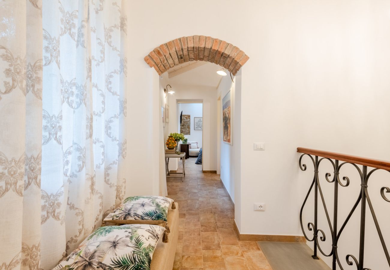 Villa in Santa Maria del giudice - Molino Giusti Farmhouse