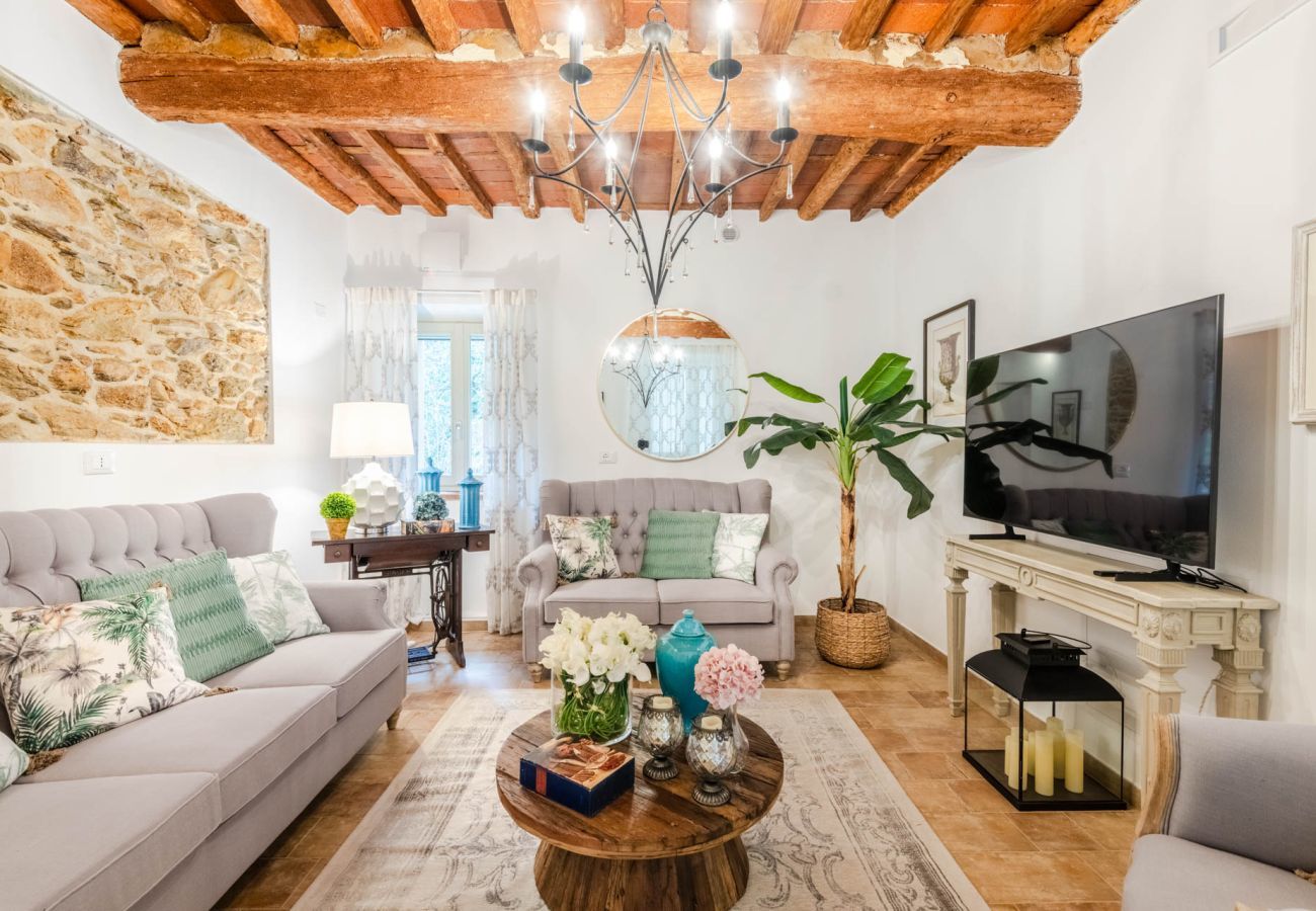 Villa in Santa Maria del giudice - Molino Giusti Farmhouse