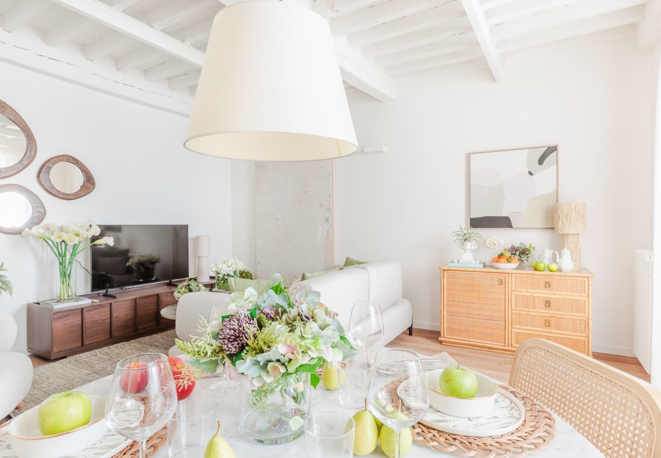 Apartment in Lucca - Letizia Mirror