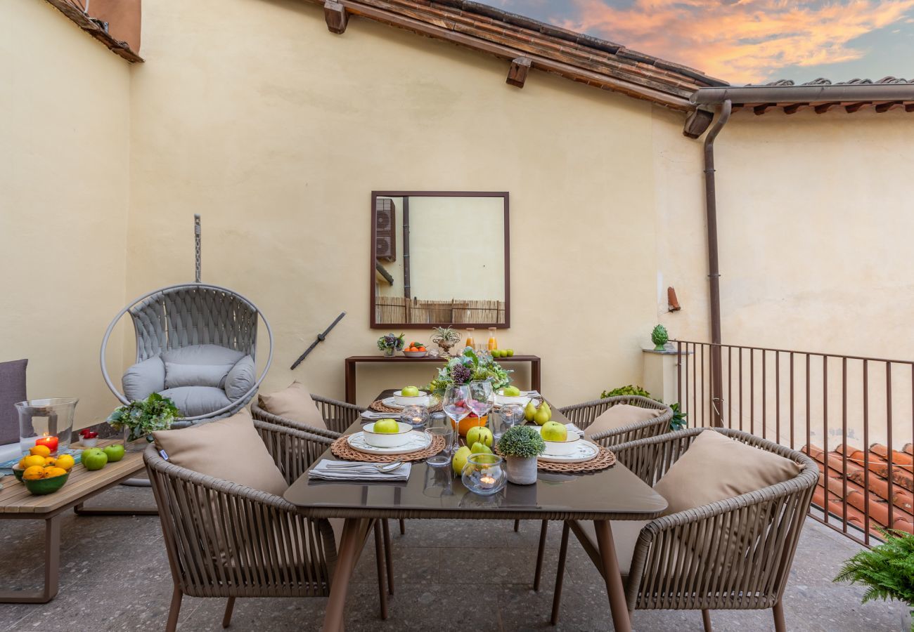 Apartment in Lucca - Letizia Mirror