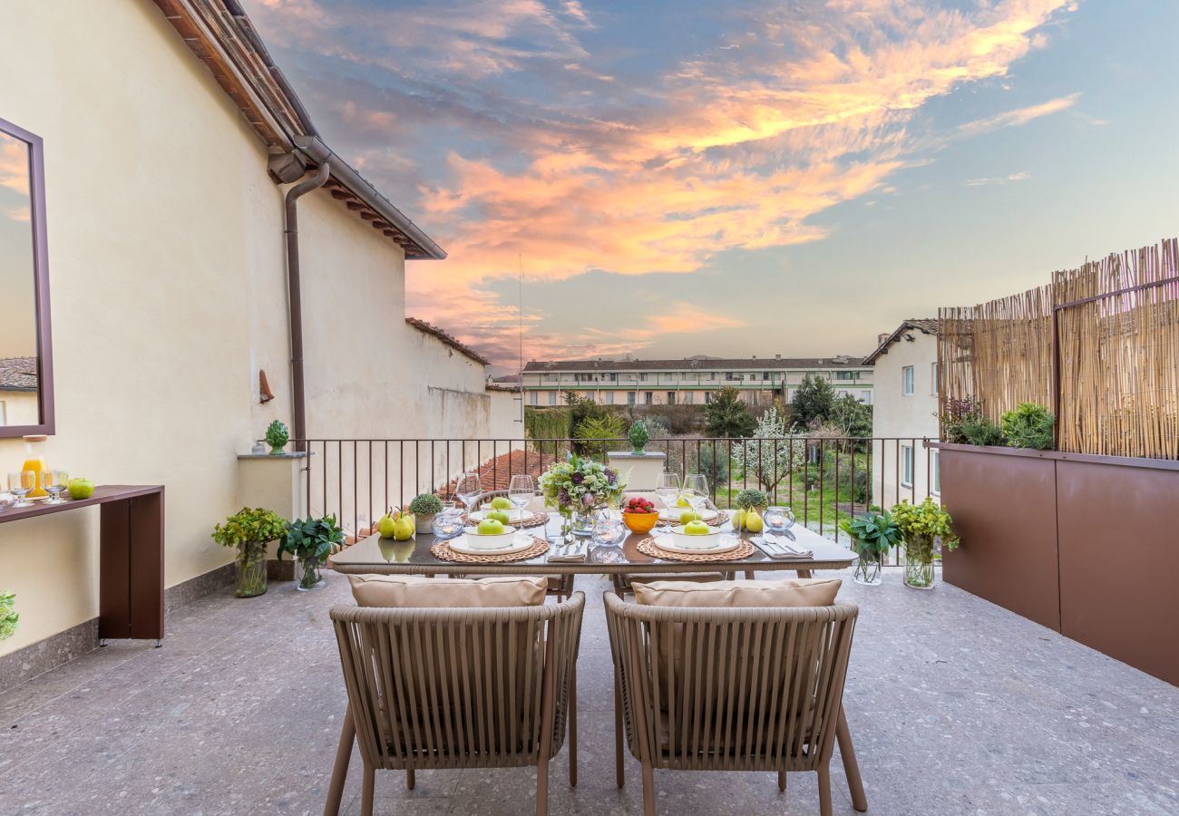 Apartment in Lucca - Letizia Mirror
