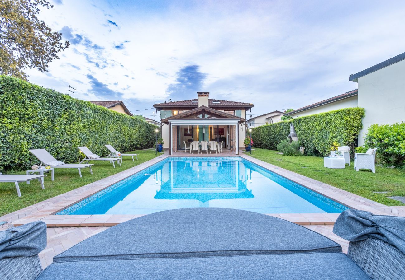 Villa in Marina di Pietrasanta - Villa Gatti