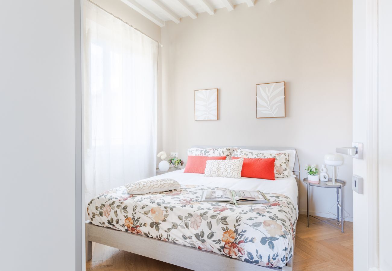 Apartment in Lucca - The White Lotus Penthouse