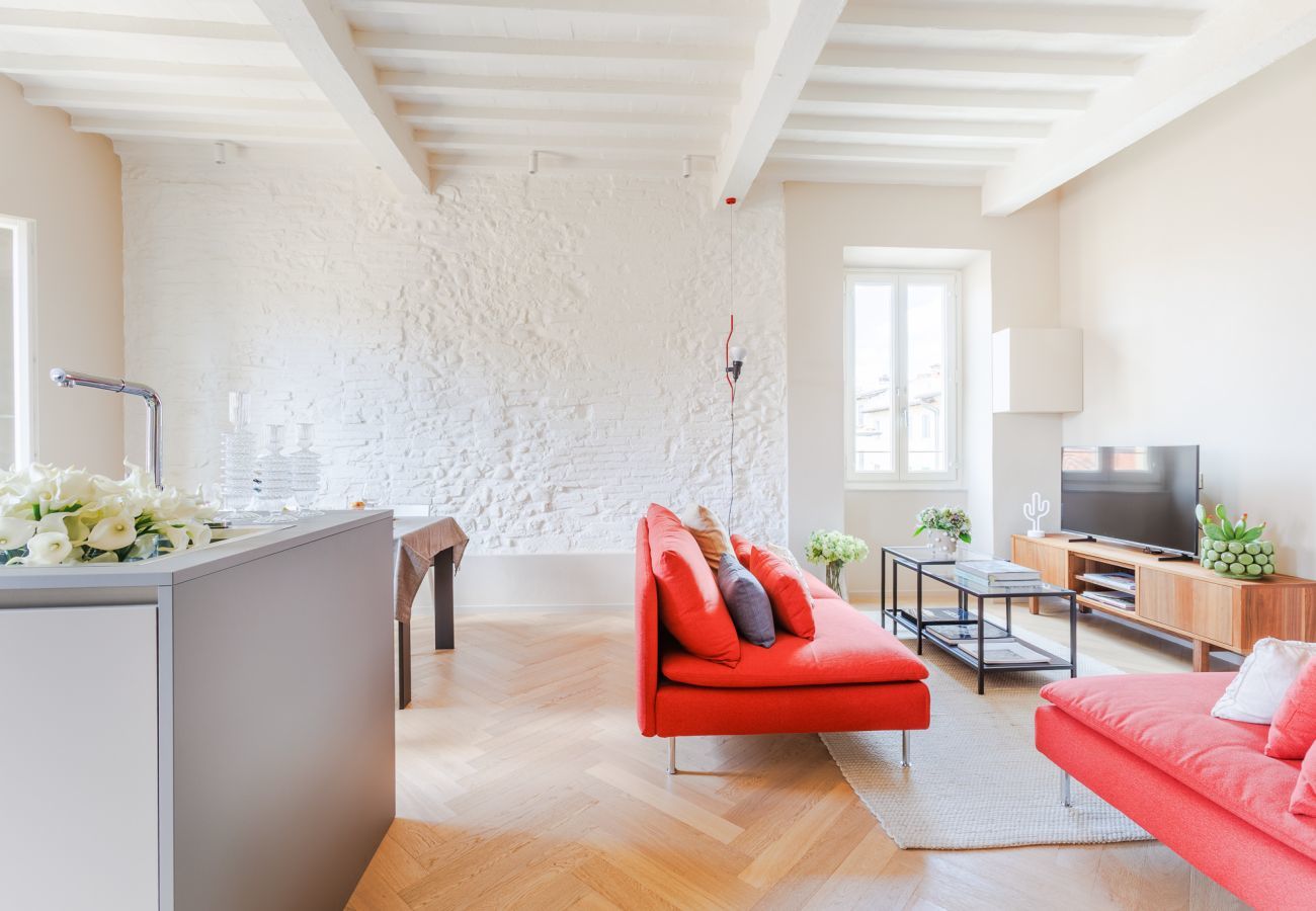 Apartment in Lucca - The White Lotus Penthouse