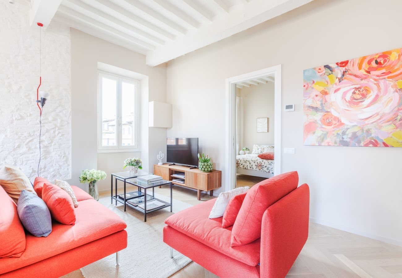 Apartment in Lucca - The White Lotus Penthouse