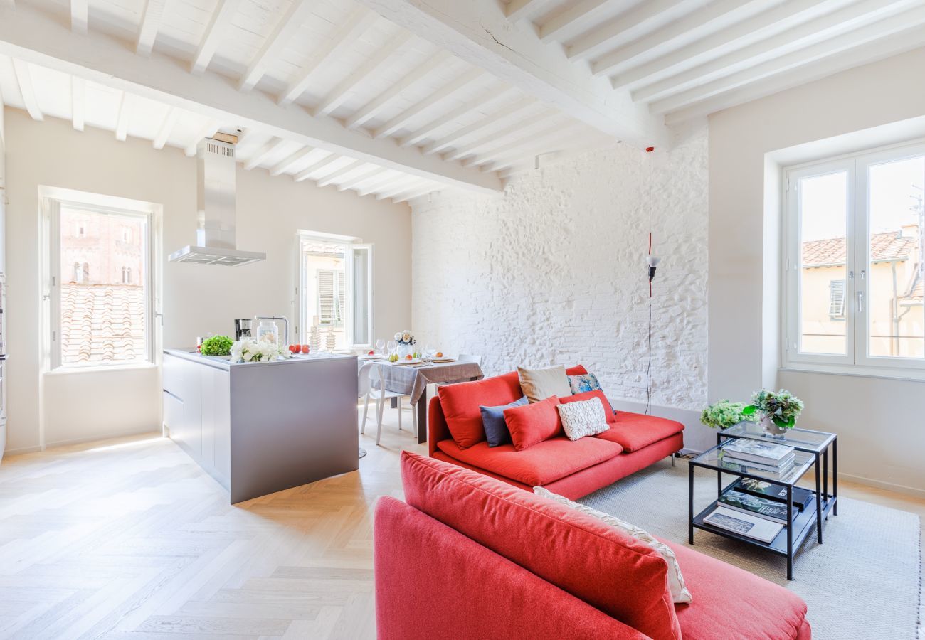 Apartment in Lucca - The White Lotus Penthouse