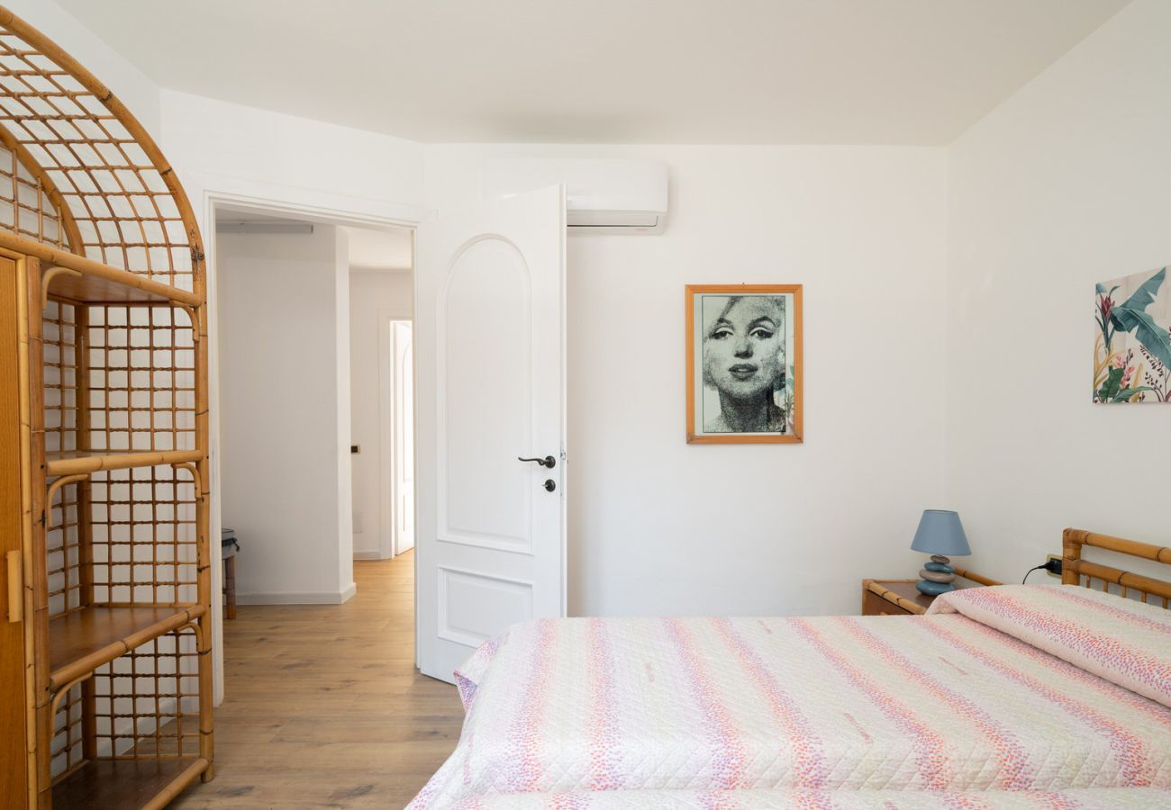 Chalet in Olbia - Villa Olivastro