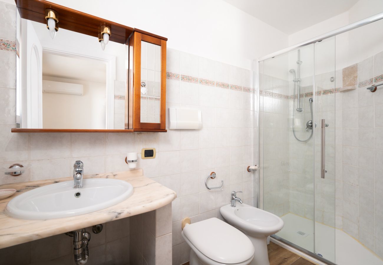 Chalet in Olbia - Villa Olivastro