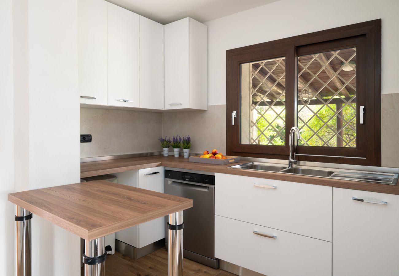 Chalet in Olbia - Villa Olivastro