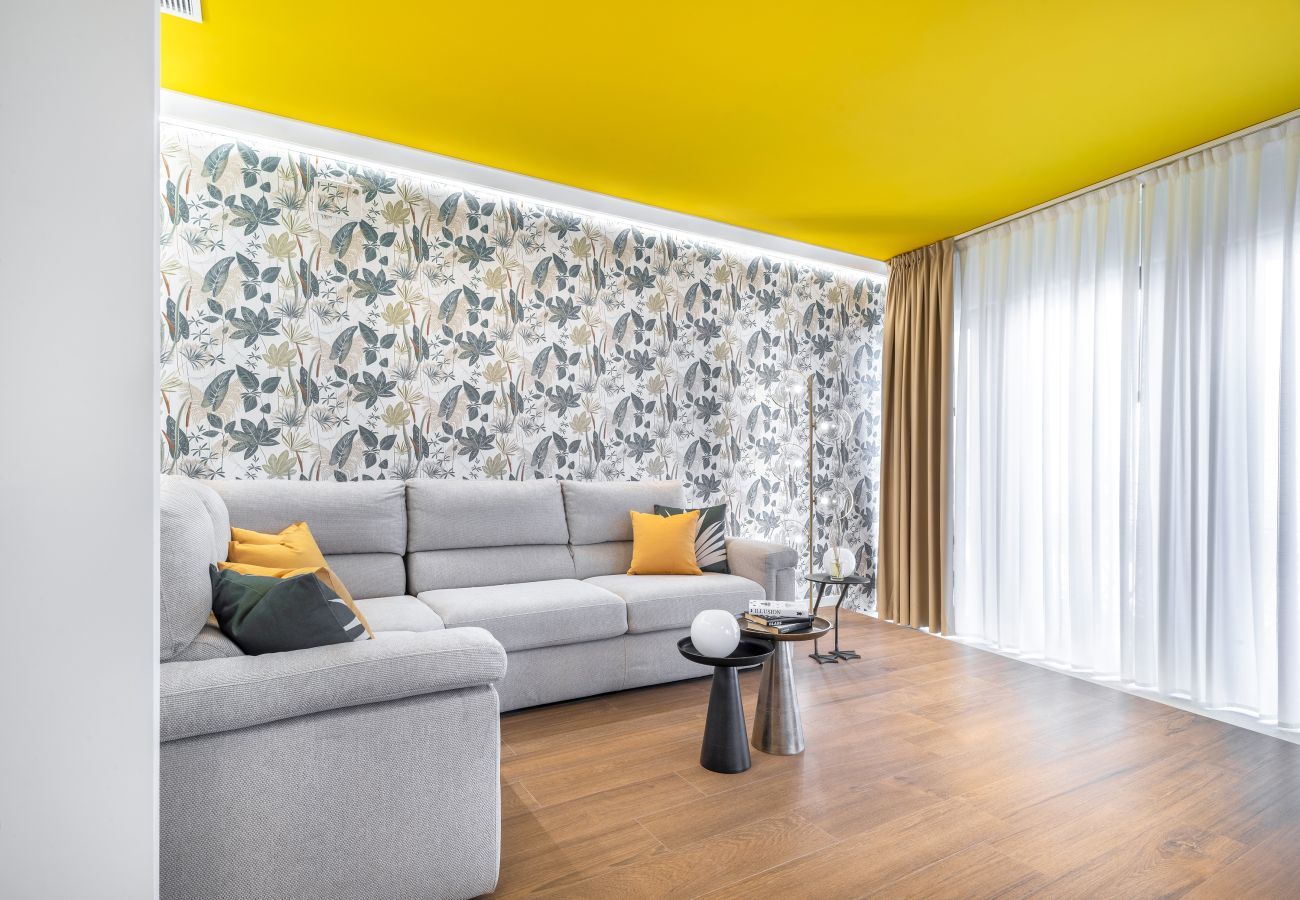 Apartment in Venice - Modern Apartment with View on San Giovanni e Paolo