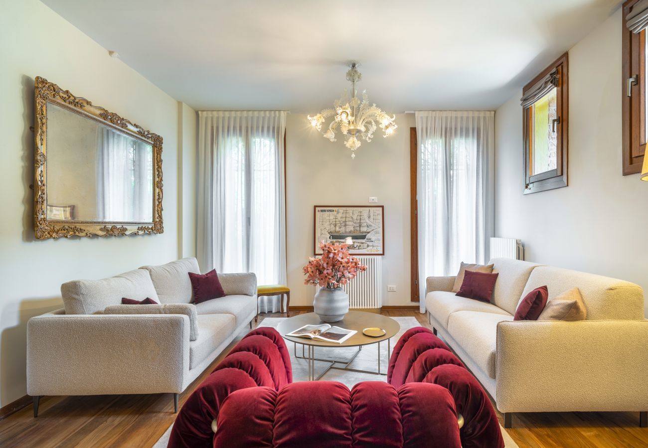 Apartment in Venice - Domus Carla With Garden R&R