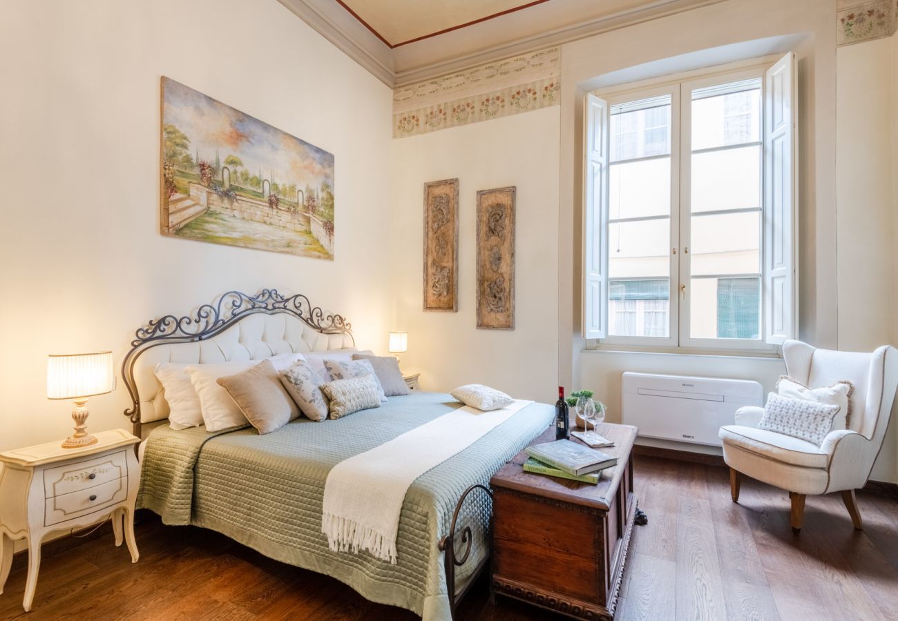 Apartment in Lucca - Orsucci Palace