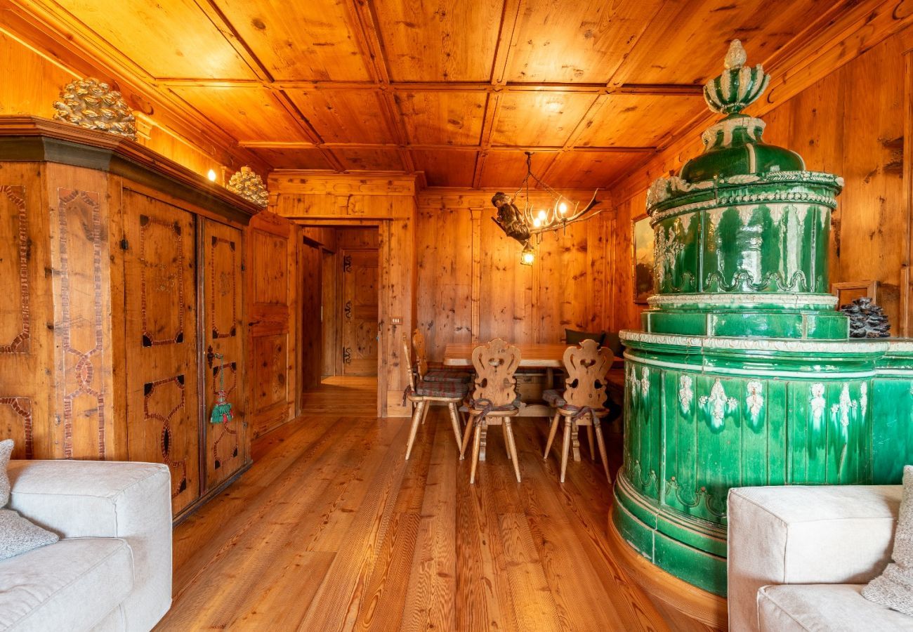 Apartment in Cortina d´Ampezzo - Tofane View Apartment with Terrace R&R