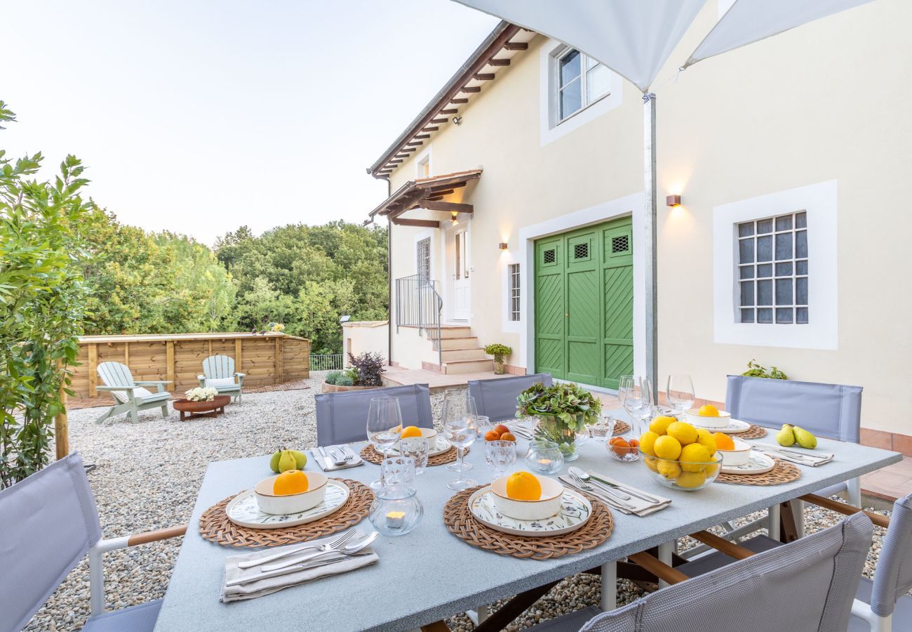 Villa in Lucca - Villa Podere Falcione