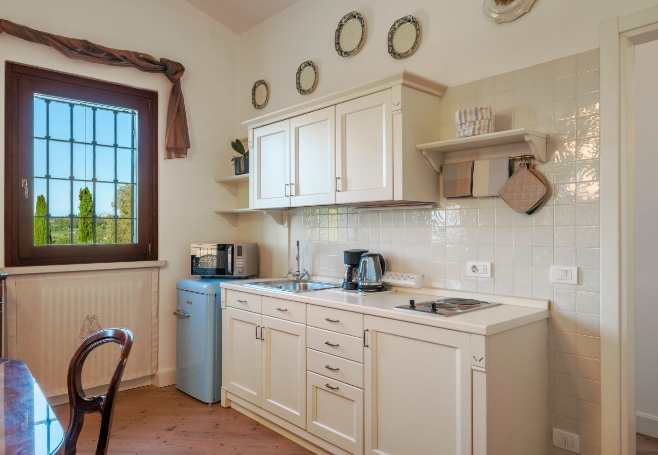 Apartment in Castelnuovo del Garda - Il Gelso del Garda Luxury Suite bilo