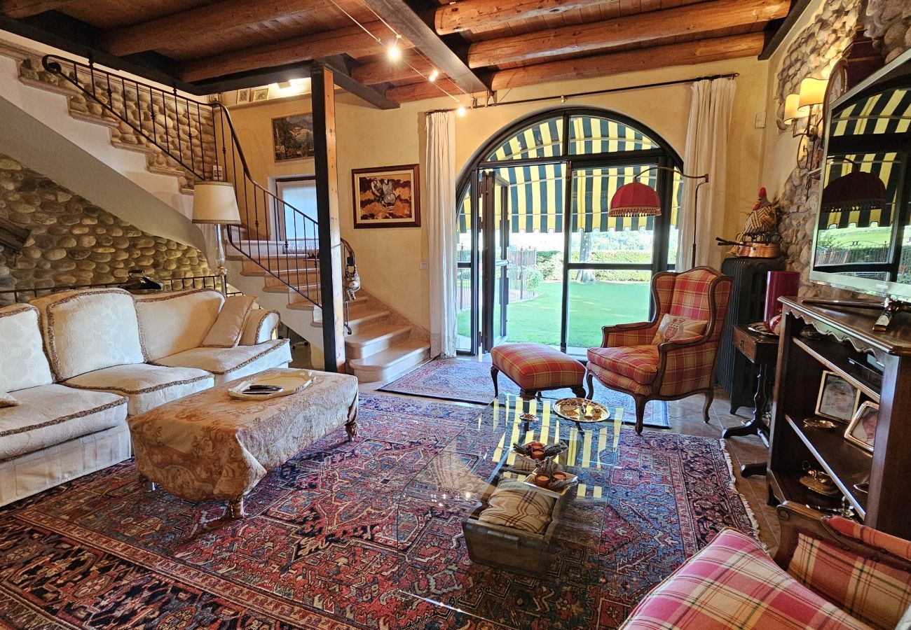 Apartment in Castelnuovo del Garda - Il Gelso del Garda Luxury Suite bilo