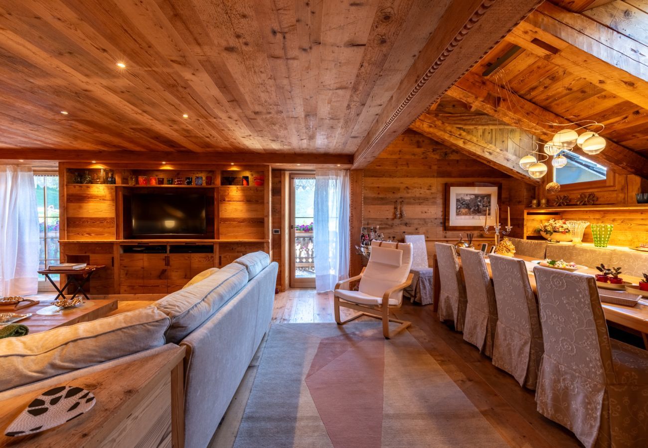 Apartment in Cortina d´Ampezzo - Alverà Lodge with Terrace R&R