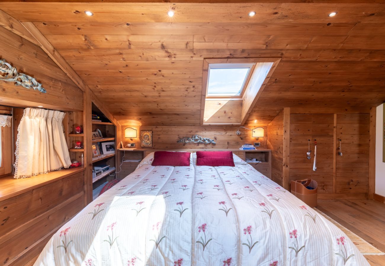 Apartment in Cortina d´Ampezzo - Alverà Lodge with Terrace R&R