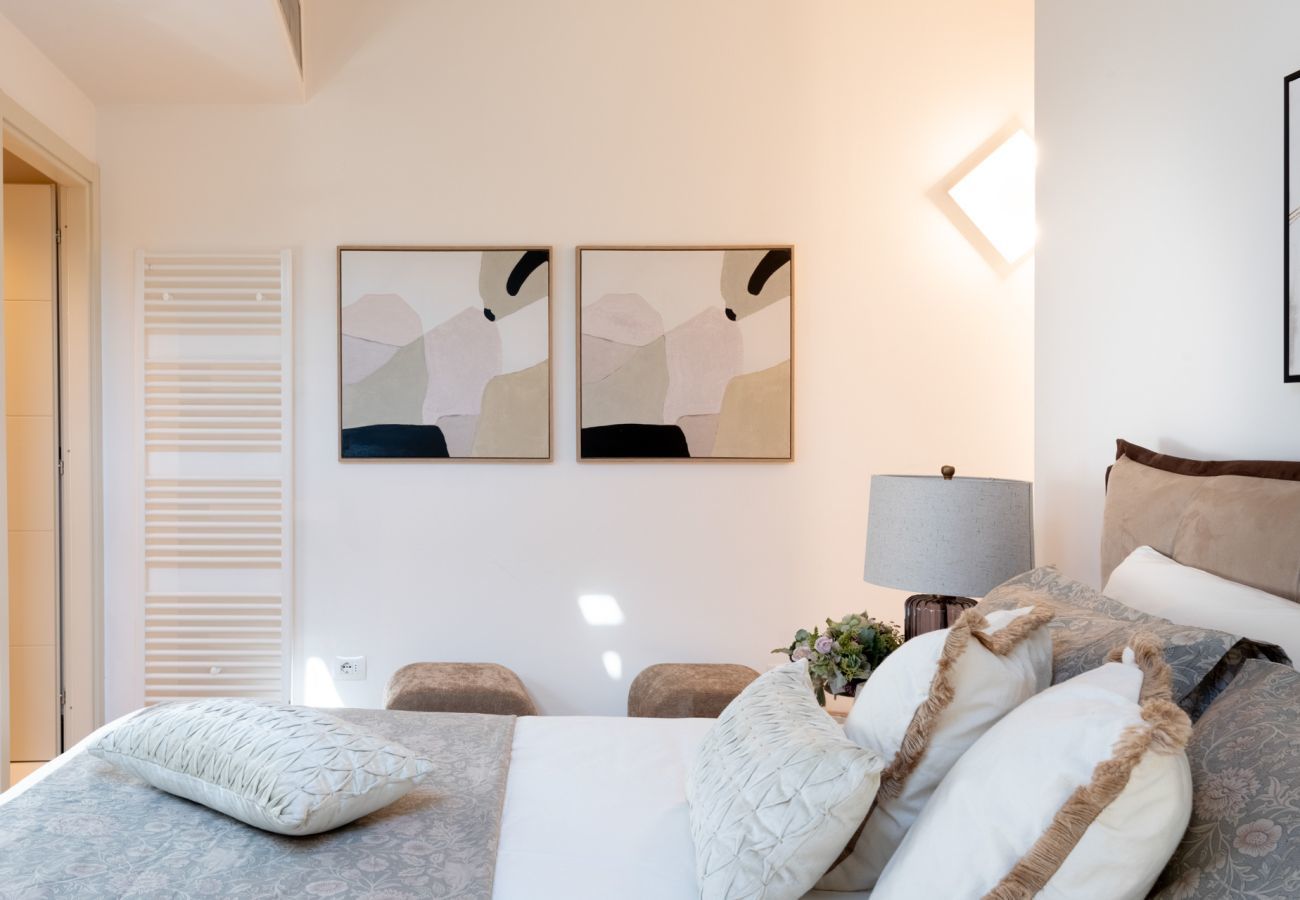 Apartment in Lucca - Verdi 1928, A Cozy Wallside Retreat