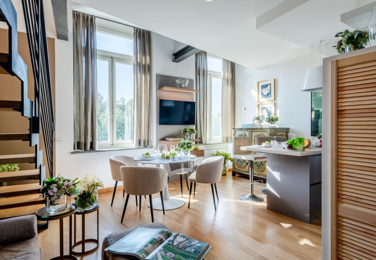 Apartment in Lucca - Verdi 1928, A Cozy Wallside Retreat