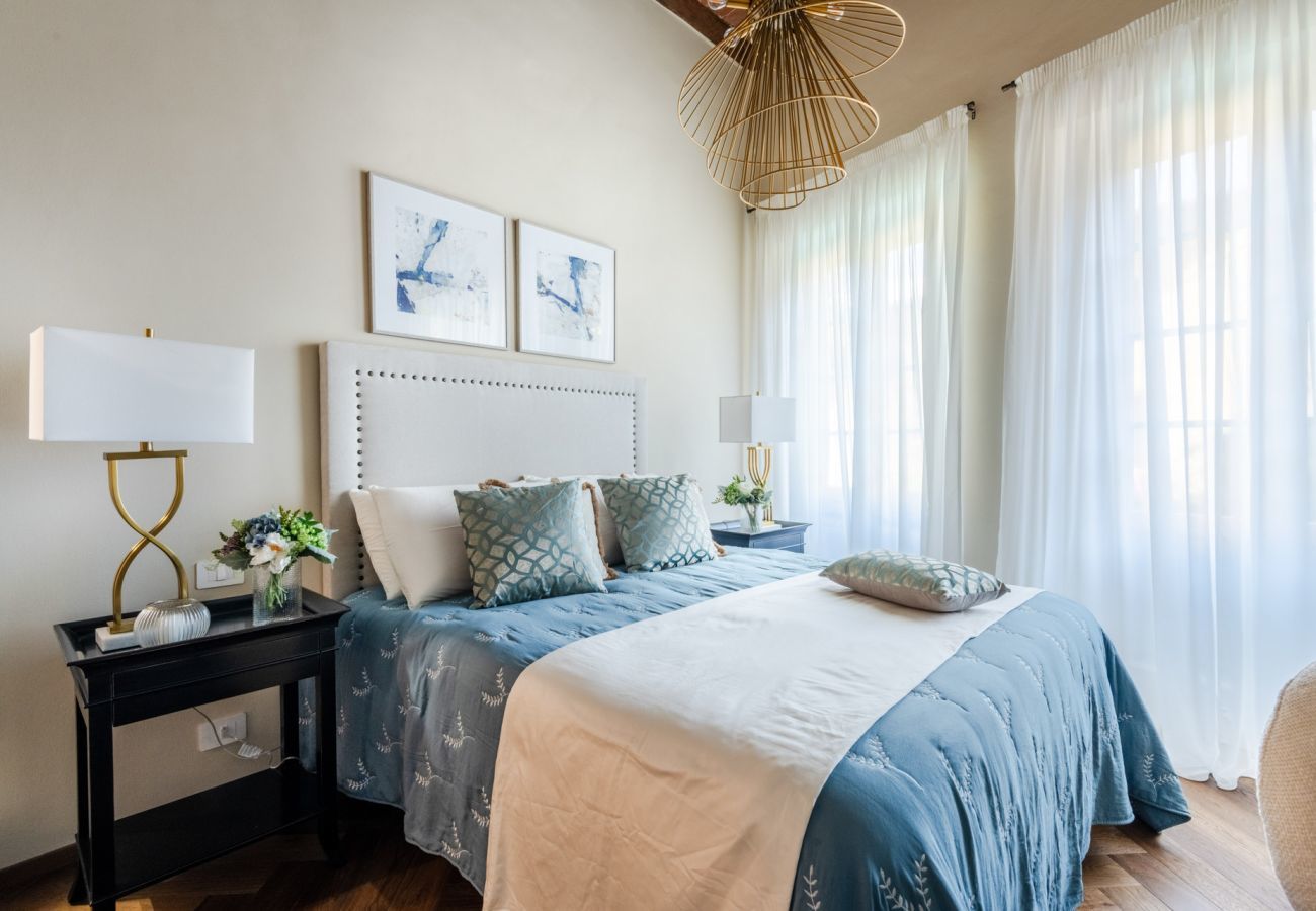 Apartment in Lucca - The Tuscan Window