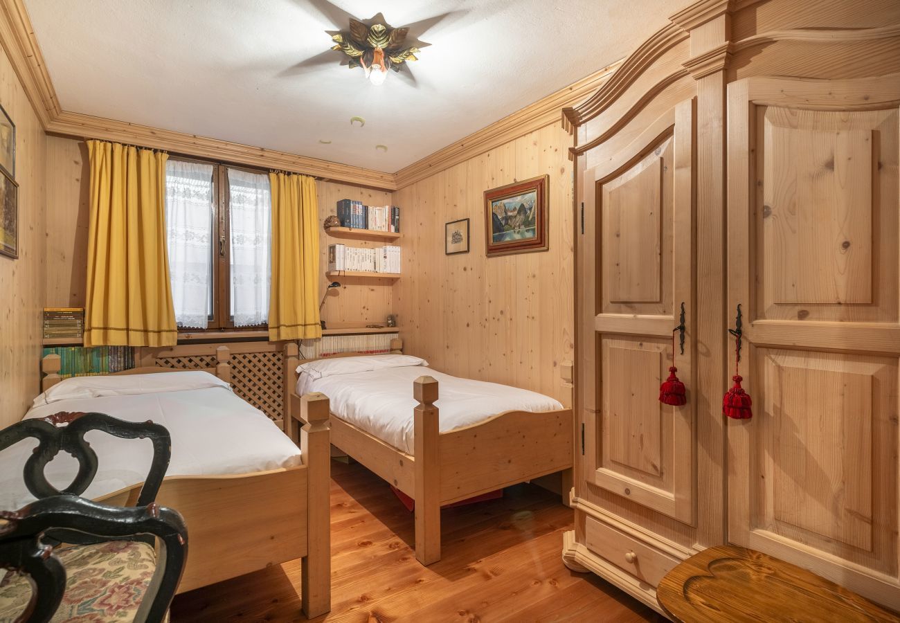 Apartment in Cortina d´Ampezzo - Angiolina Charming Apartment R&R