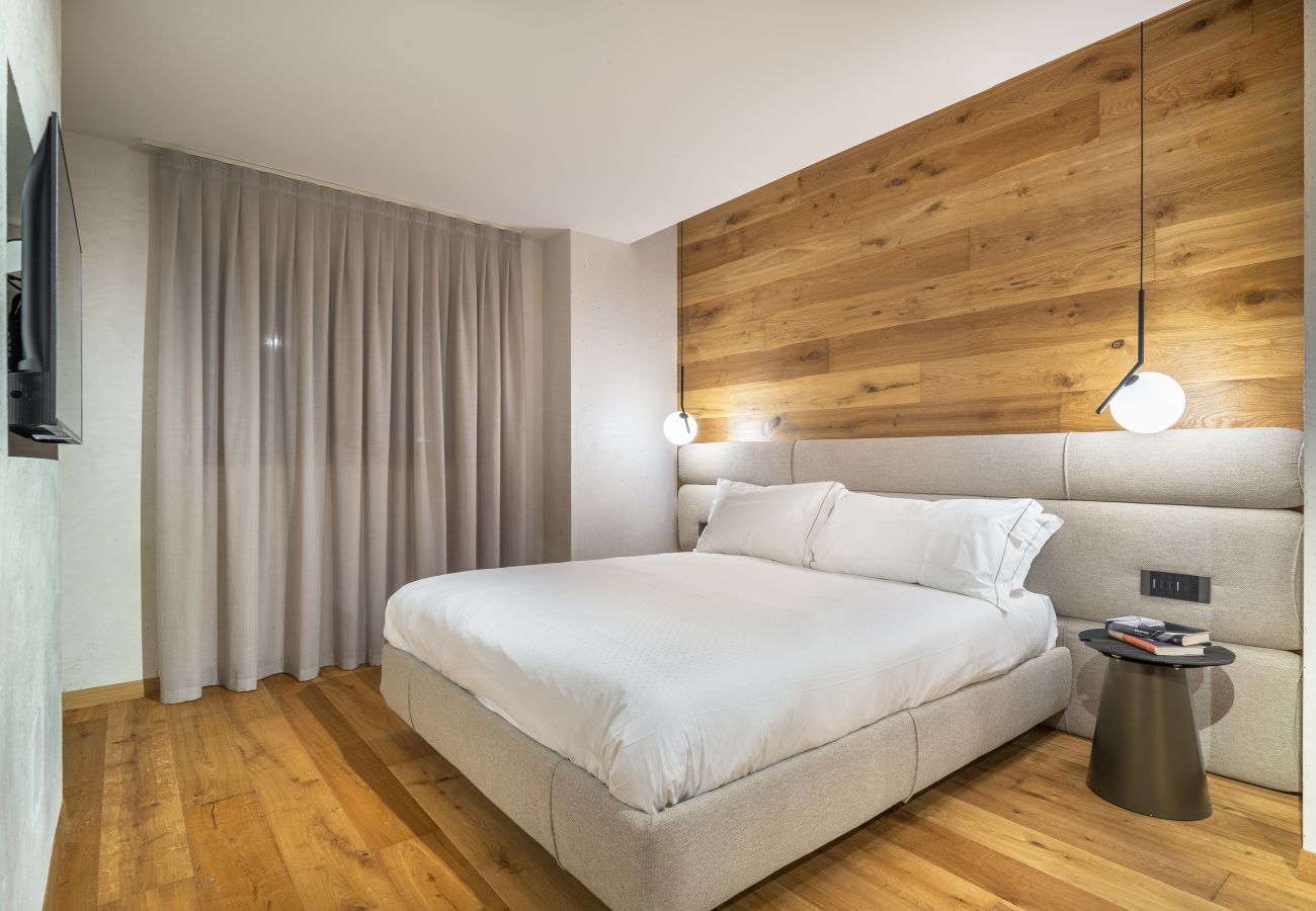 Apartment in Cortina d´Ampezzo - Cademai Alpenglow Chalet with Sauna R&R