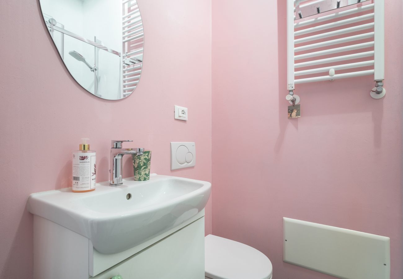 Apartment in Venice - Colorful Venetian Apartment R&R