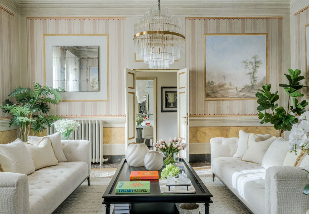 Apartment in Lucca - The Marble Penthouse