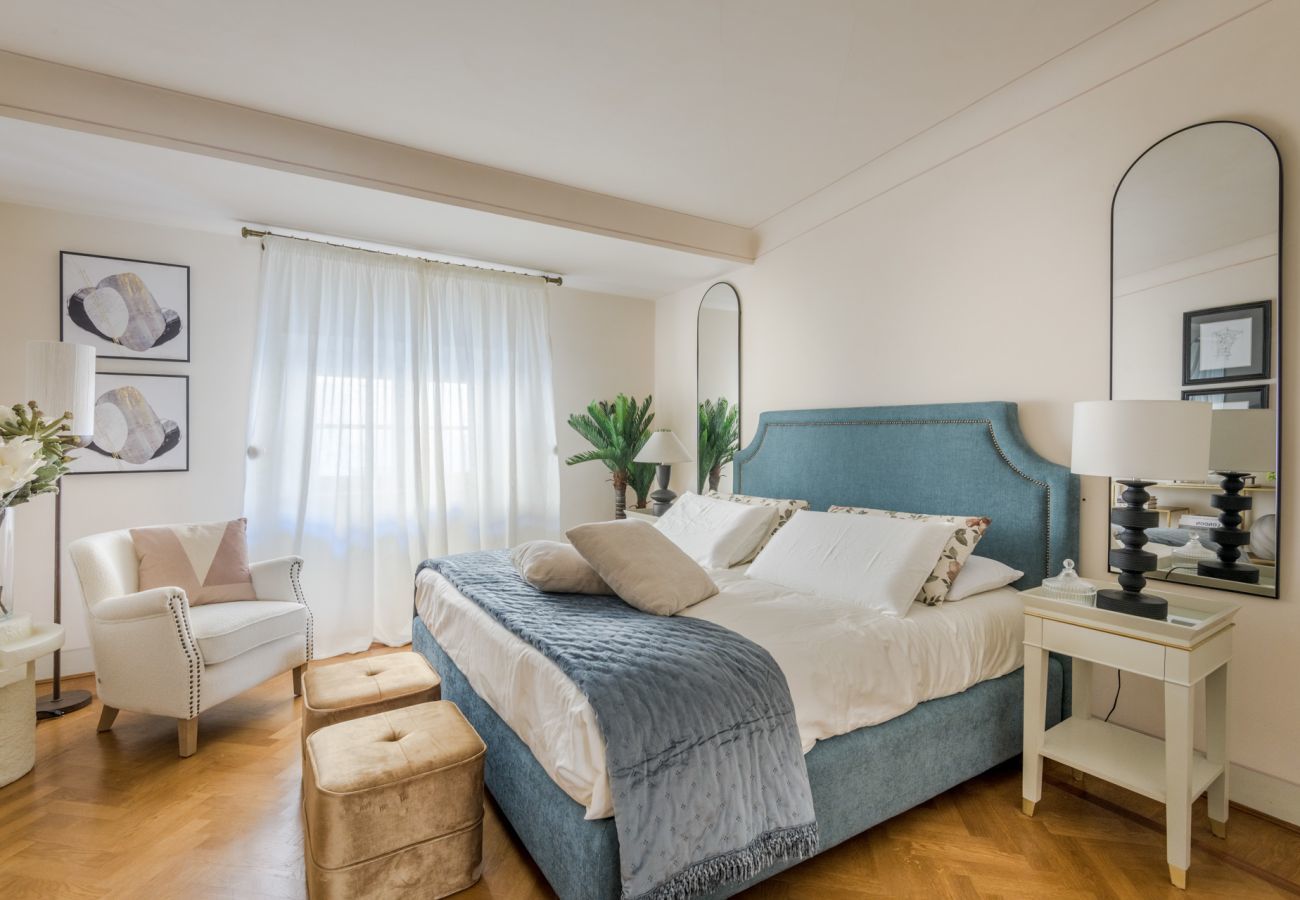 Apartment in Lucca - The Marble Penthouse