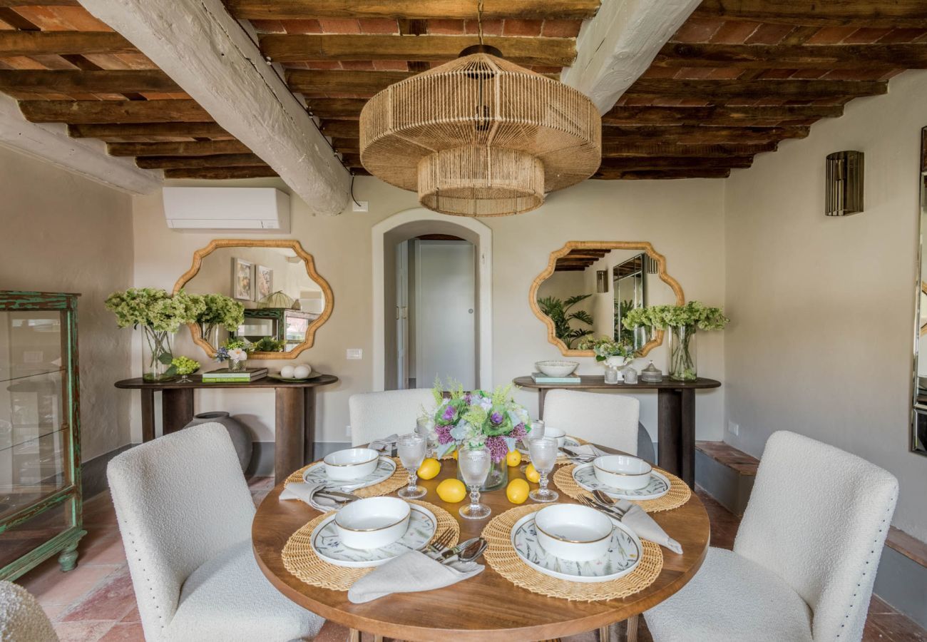 Villa in San Lorenzo di Moriano - Uva Cottage Farmhouse