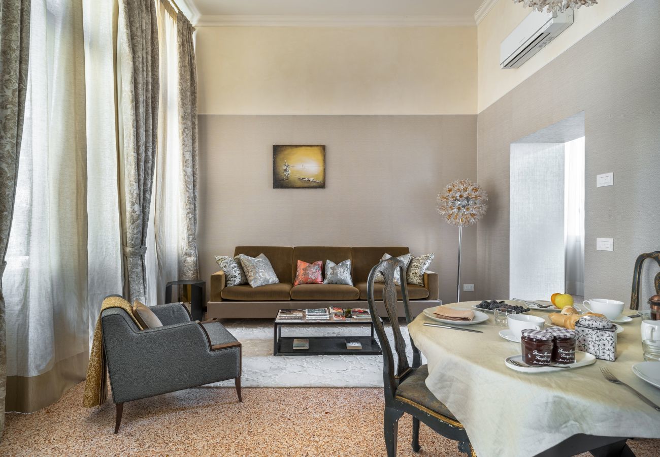 Apartment in Venice - Venice Prestige - Palazzo Moro Noble Floor