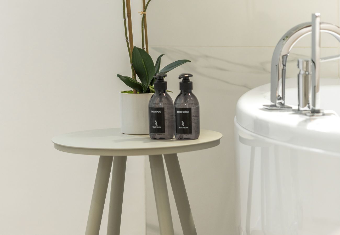 Apartment in Venice - Calle Varisco Apartment with Terrace R&R