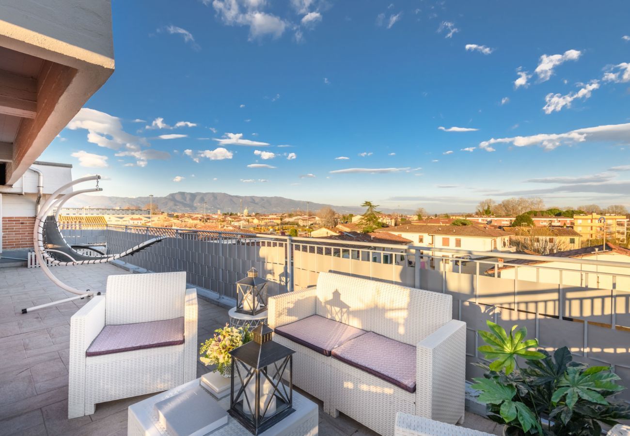 Apartment in Lucca - The Sunwall Loft