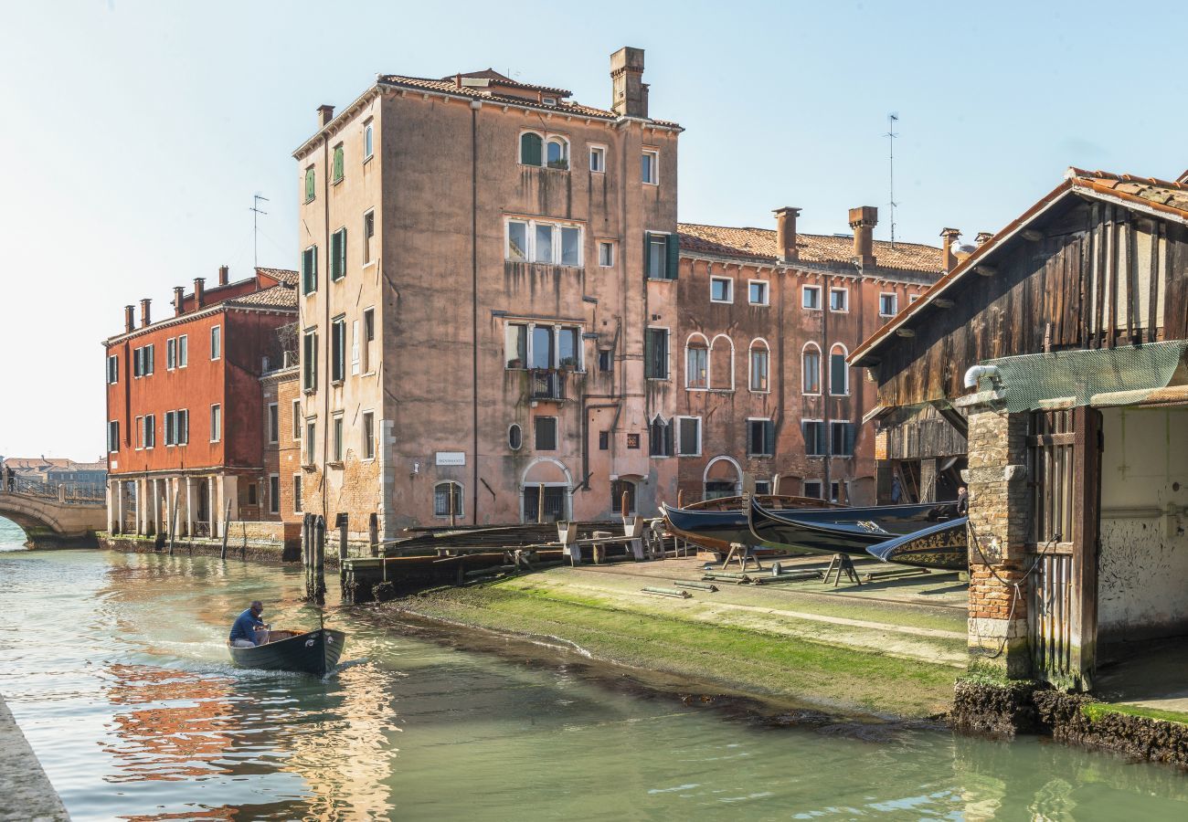 Apartment in Venice - Zattere Bright Loft R&R